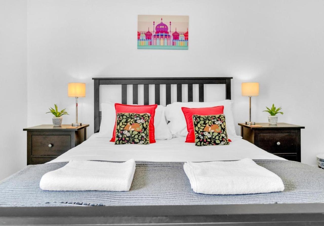 Golden Sunset House With Free Parking By My Getaways Villa Brighton Exterior photo