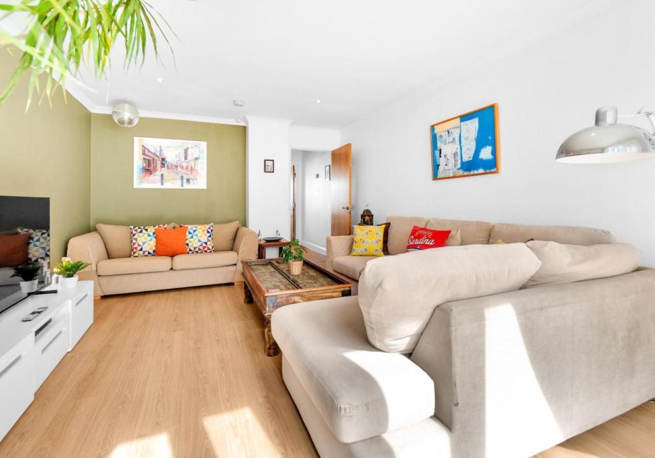 Golden Sunset House With Free Parking By My Getaways Villa Brighton Exterior photo